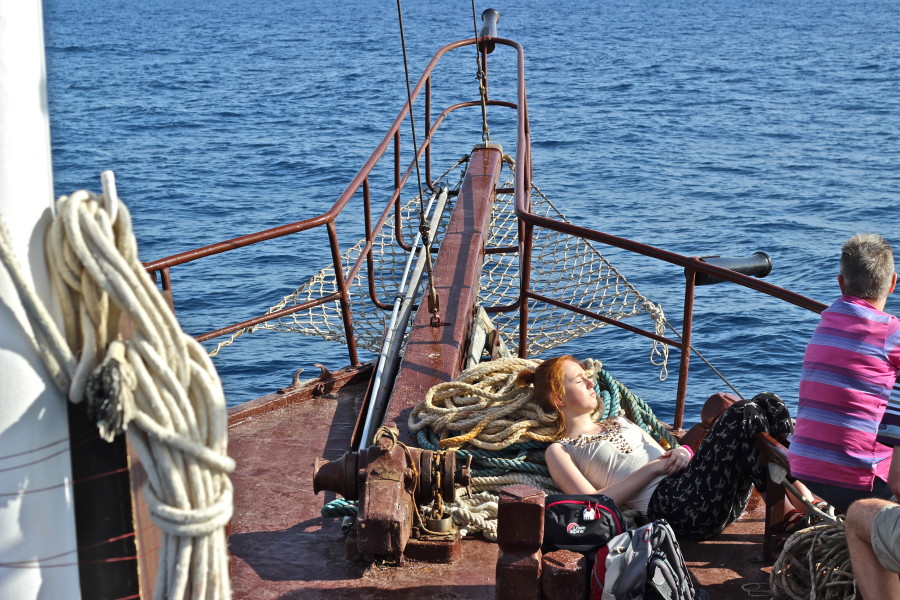 boat-karpathos-traditional-travel-greece