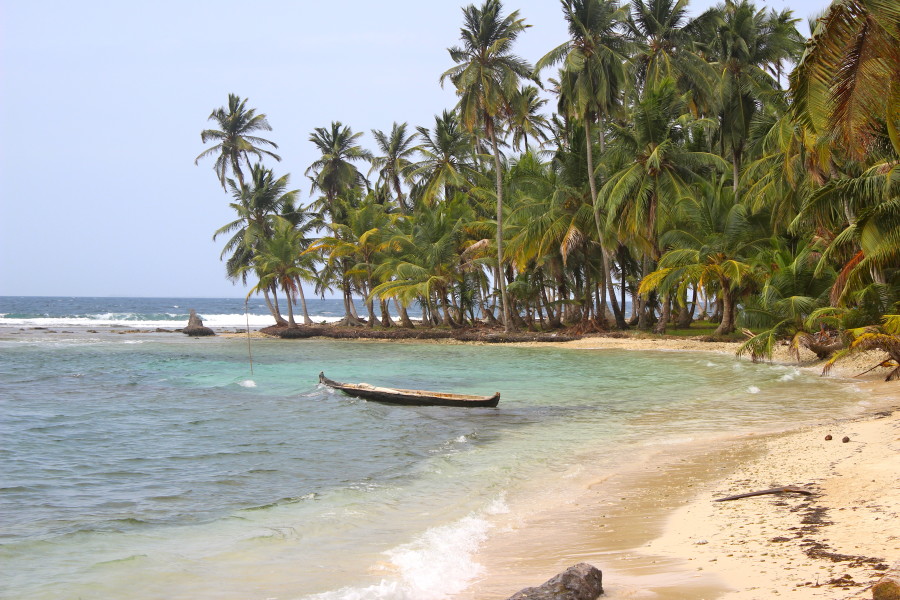 San-blas-panama_travel-backpacking-centralamerica-beaches-howtogetthere
