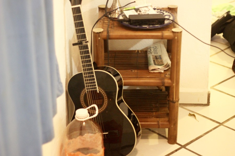 guitar-canon-wanderlust-eatsleepbeachrepeat-travel-lifestyle-nomad