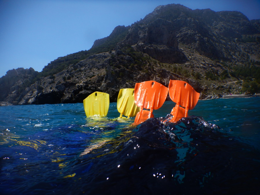 that-wanderlust-relax-karpathos-diving-travel-greece-beach-scuba-diving-gear