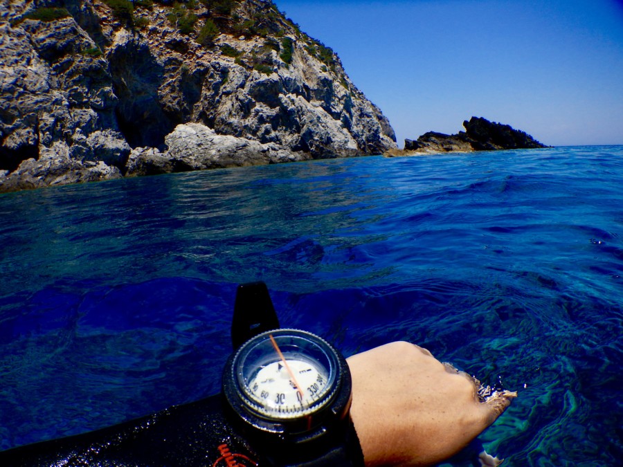 that-wanderlust-relax-karpathos-diving-travel-greece-beach