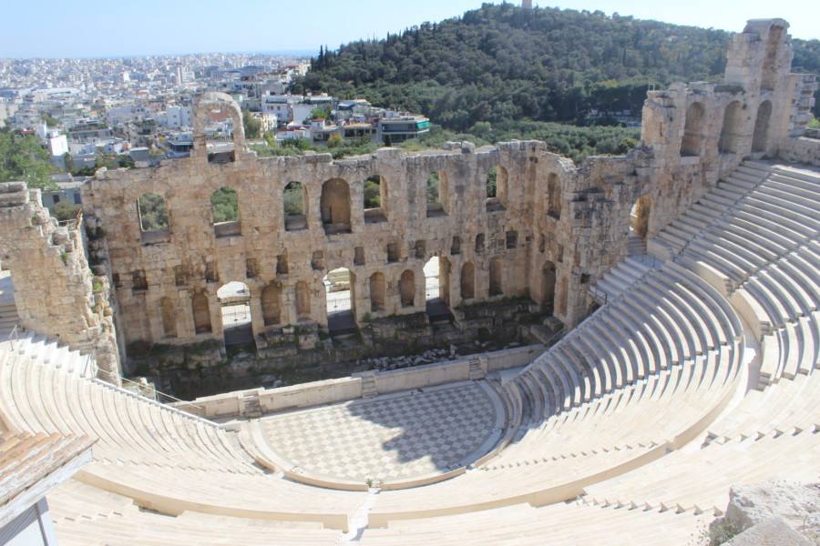 zeus-athens-temple-that-wanderlust-travel-nomads-diving
