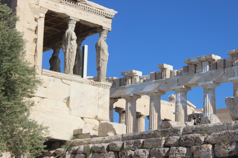 zeus-athens-temple-that-wanderlust-travel-nomads-diving4