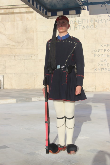 zeus-athens-temple-that-wanderlust-travel-nomads-diving-syntagma-square