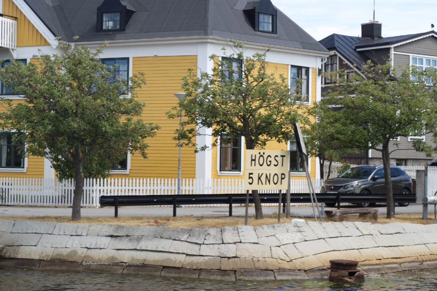 karlskrona-sweden_hoponhopoff-boat